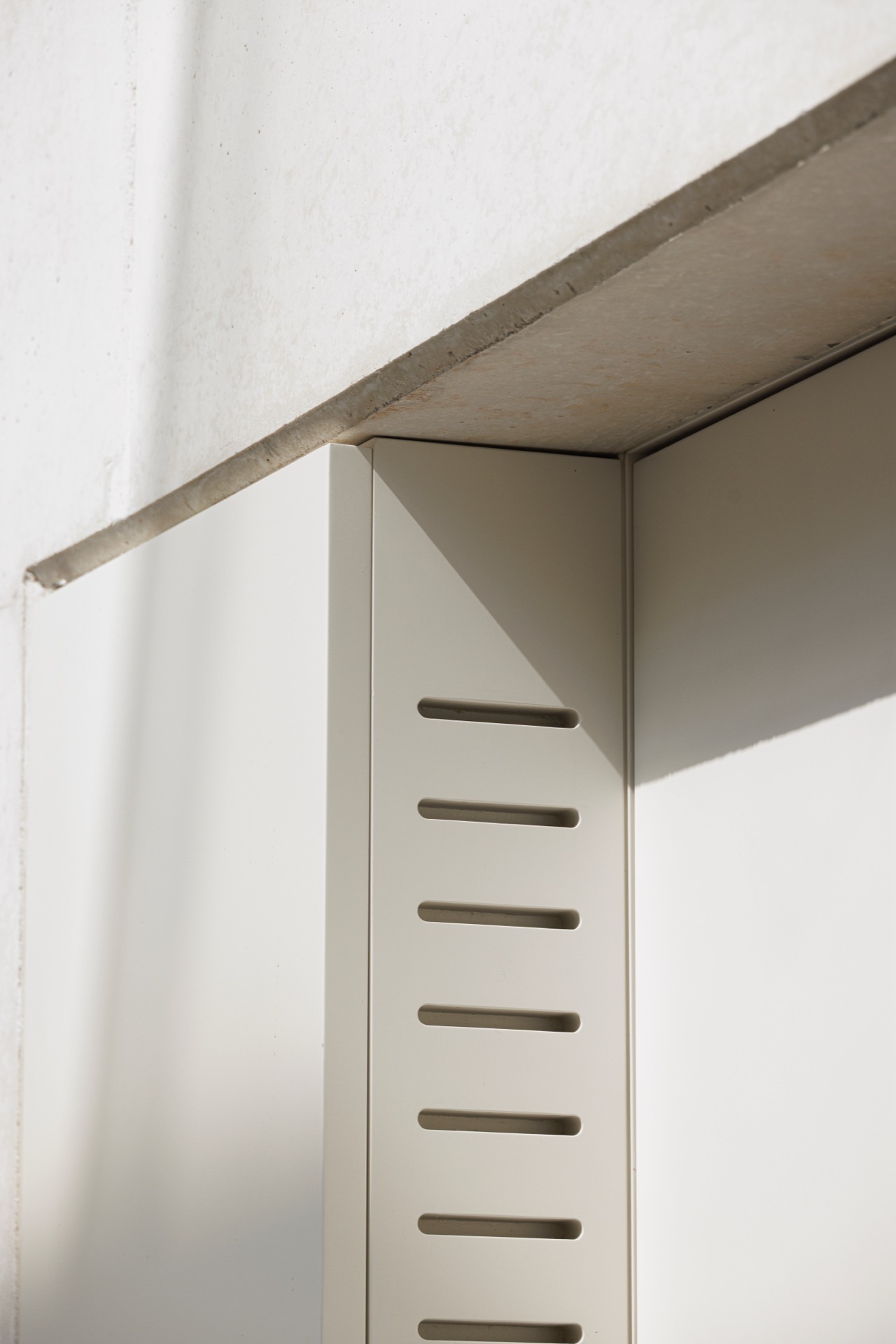 P251 LOUSINHA ARQUITECTOS ASSEMBLEIA DA GRANJA 021.jpeg